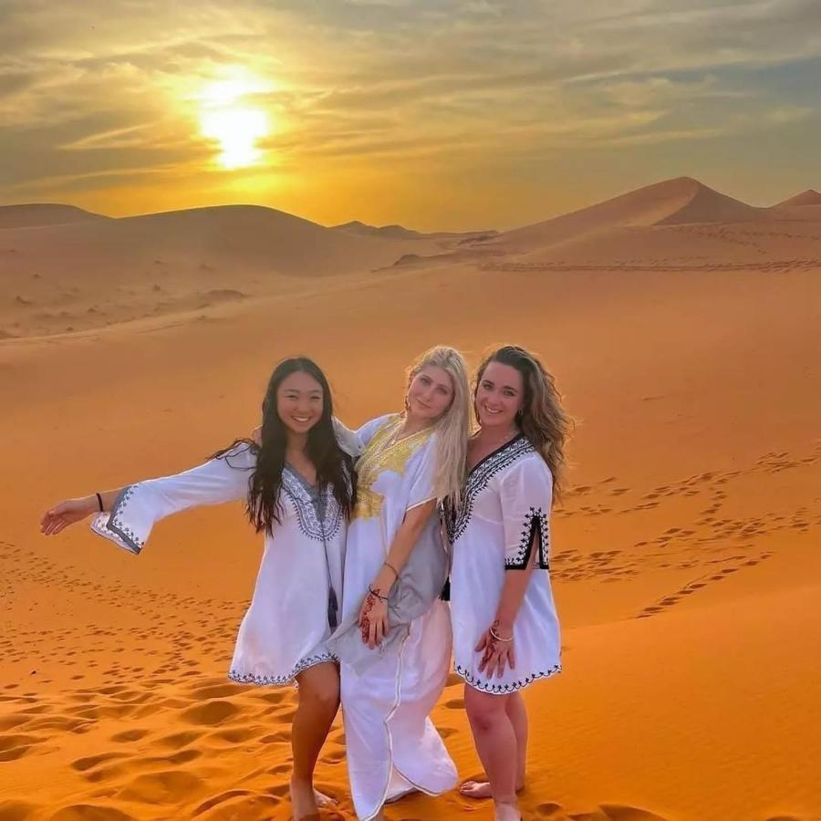 Hotel Family Luxury Glamping Merzouga Exterior foto